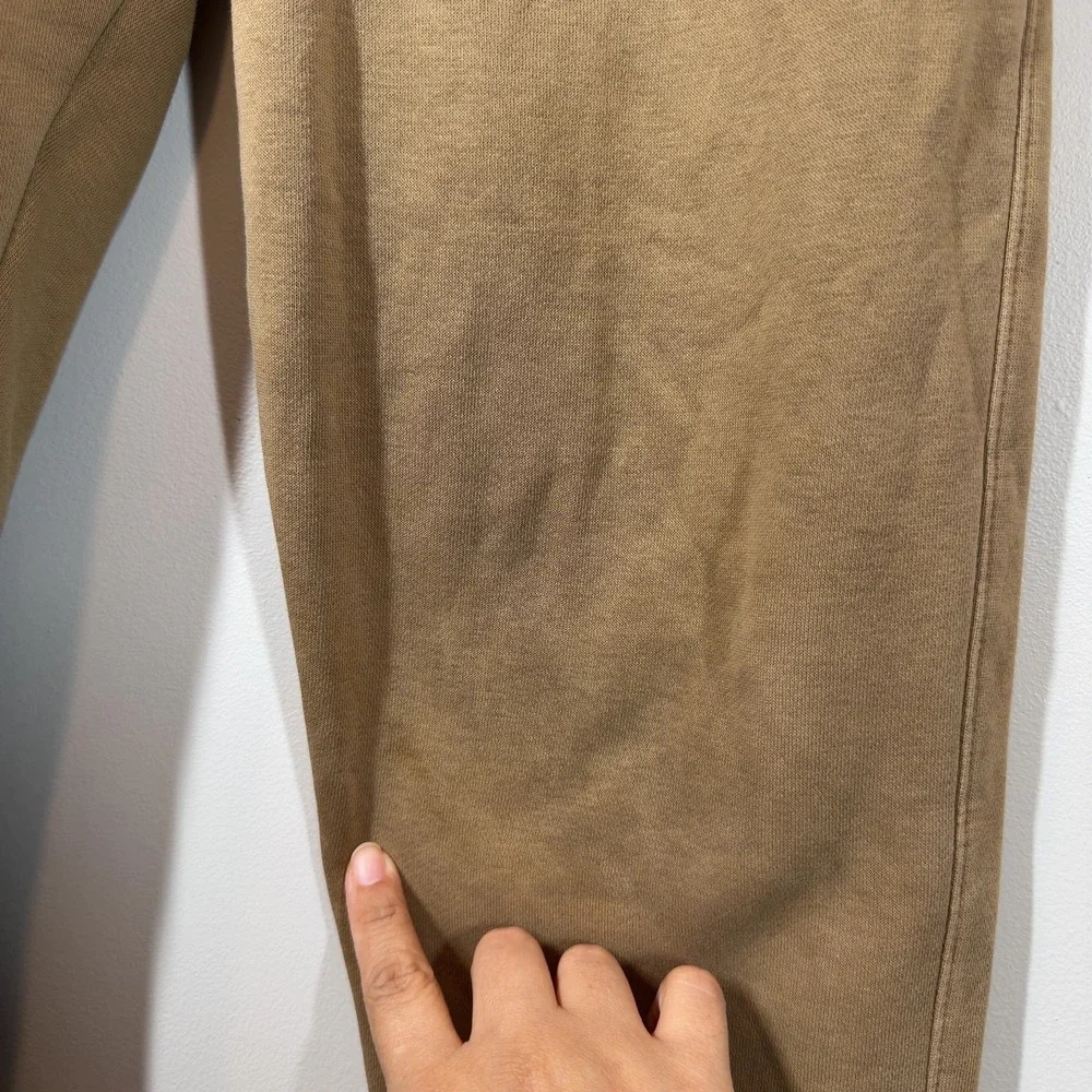 Nike Club Fleece Joggers Tan Brown Sweatpants Men's Size‎ XS BV2671-258 Pull On